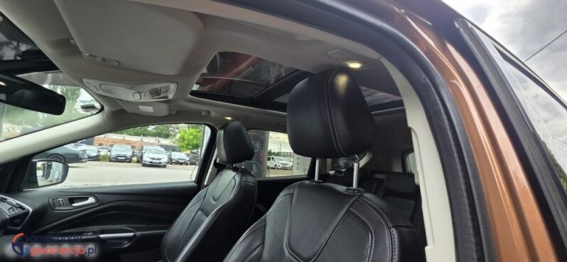 Ford Kuga 2.0 TDCi 2×4 Titanium full