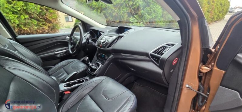 Ford Kuga 2.0 TDCi 2×4 Titanium full