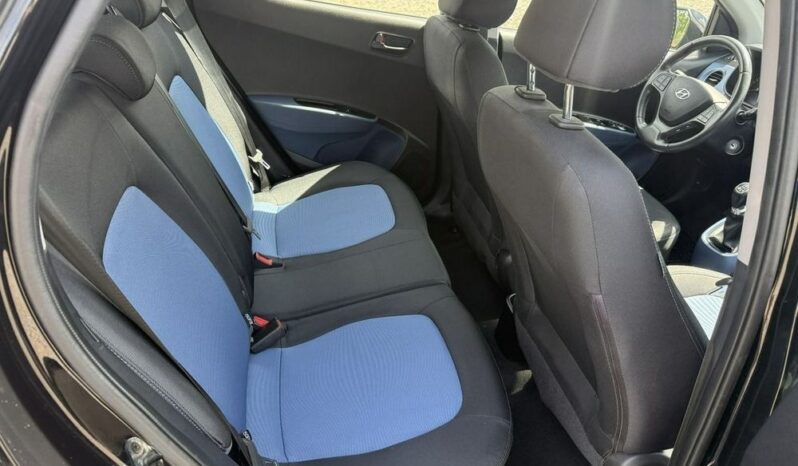 Hyundai i10 full