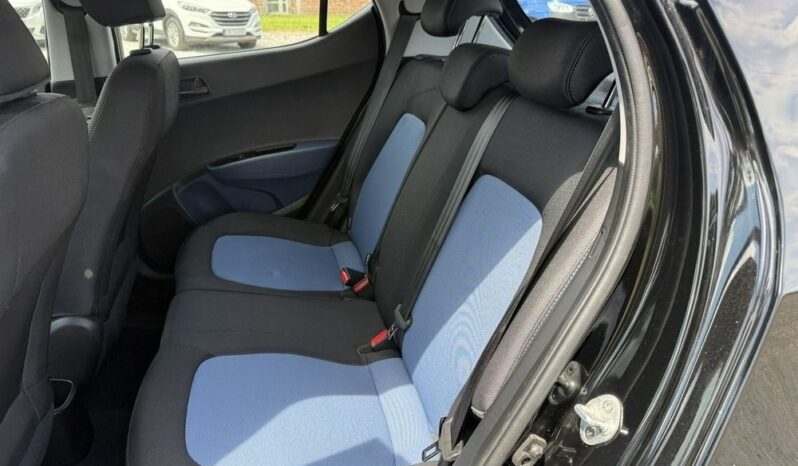 Hyundai i10 full