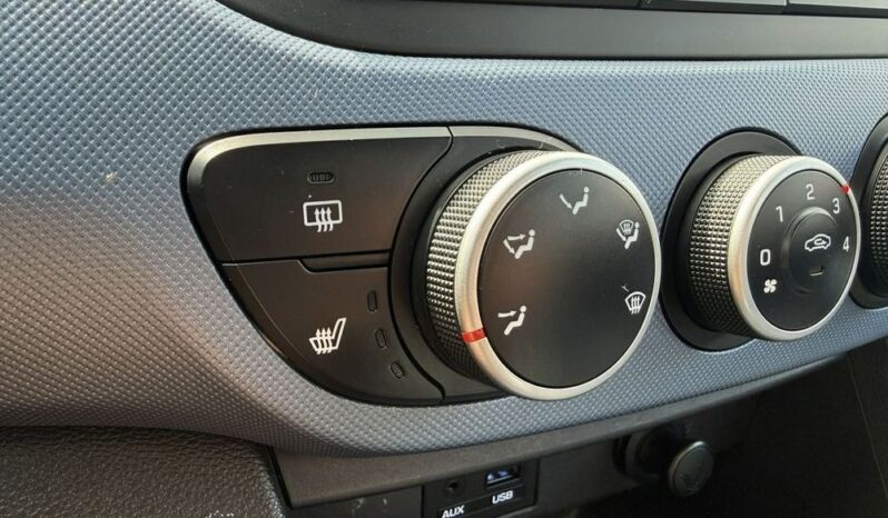 Hyundai i10 full