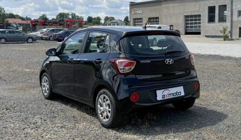 Hyundai i10 full