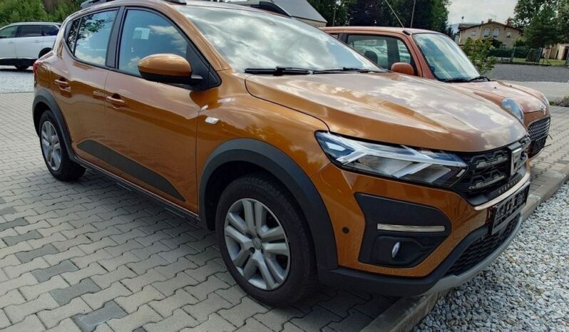 Dacia Sandero Stepway full