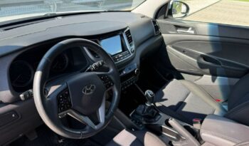 Hyundai Tucson blue 1.7 CRDi 2WD Style full