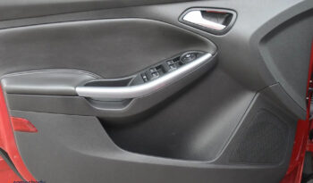 Ford Focus 1.6 EcoBoost Start-Stopp-System Titanium full