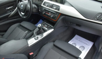 BMW Seria 3 318d Blue Performance Sport Line full