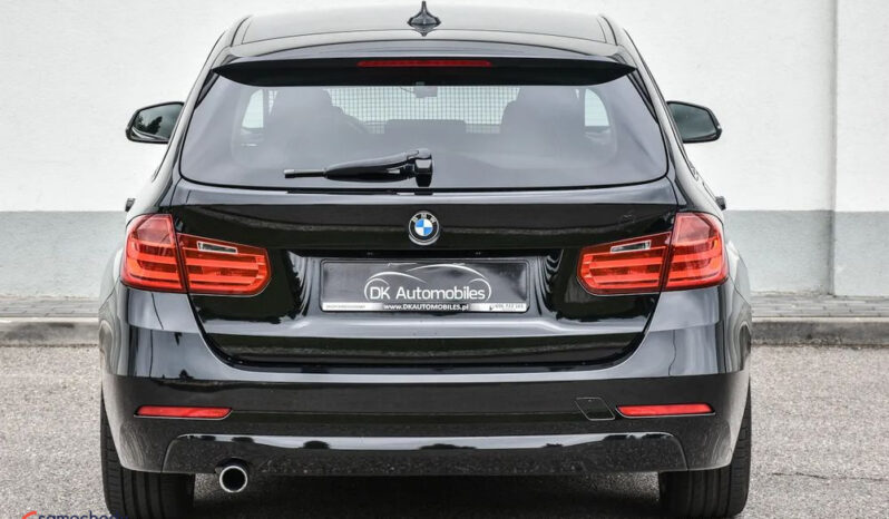 BMW Seria 3 318d Blue Performance Sport Line full