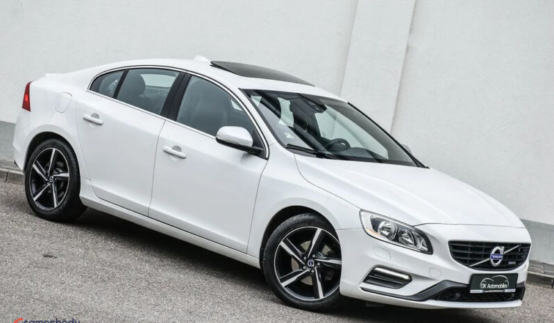 Volvo S60 D4 Drive-E R-Design Summum full