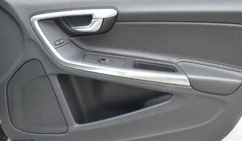 Volvo S60 D4 Drive-E R-Design Summum full