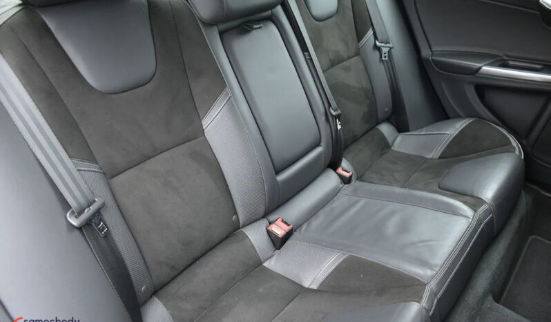 Volvo S60 D4 Drive-E R-Design Summum full