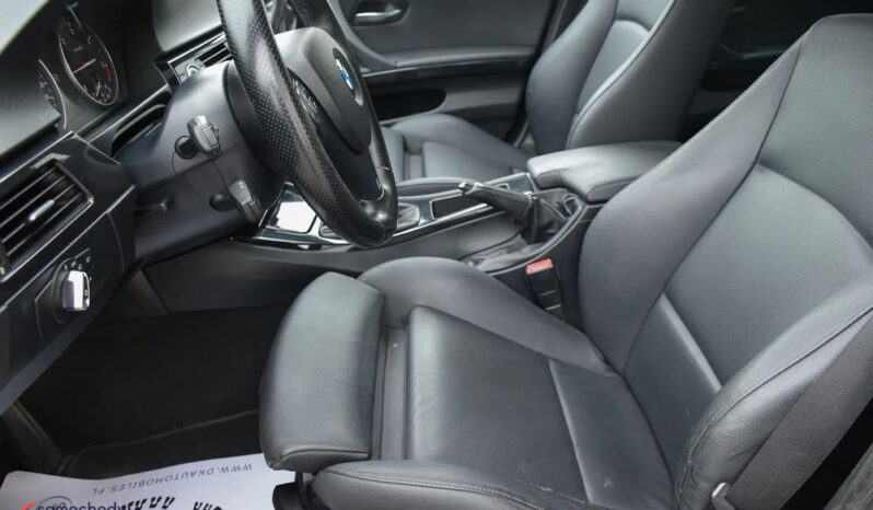 BMW Seria 3 318d DPF Edition Sport full