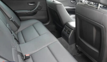BMW Seria 3 318d DPF Edition Sport full