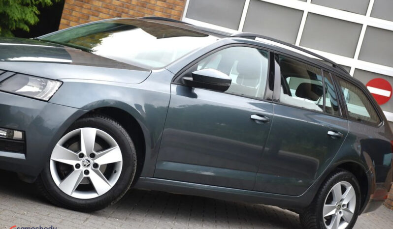 Skoda Octavia 1.6 TDI DSG Style full