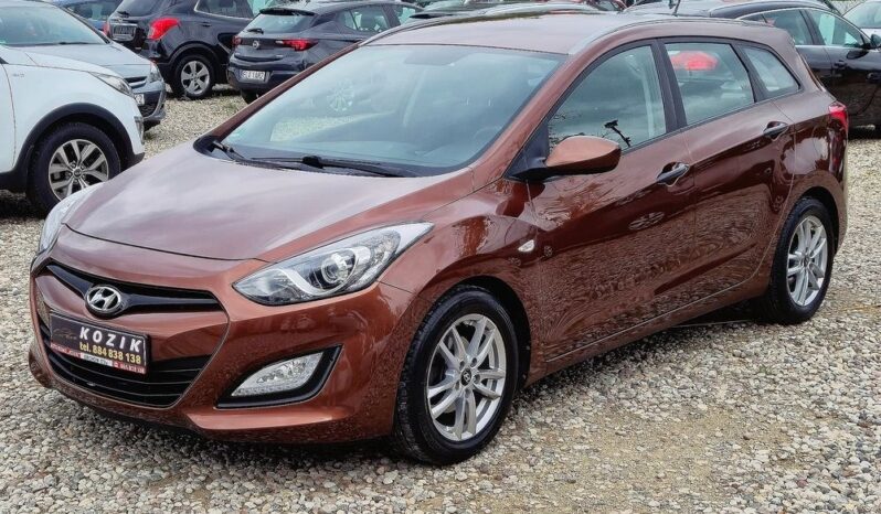 Hyundai i30 – 2013r.! 1.4 16V! 144tys.km! Navi! Kamera! Serwis! full