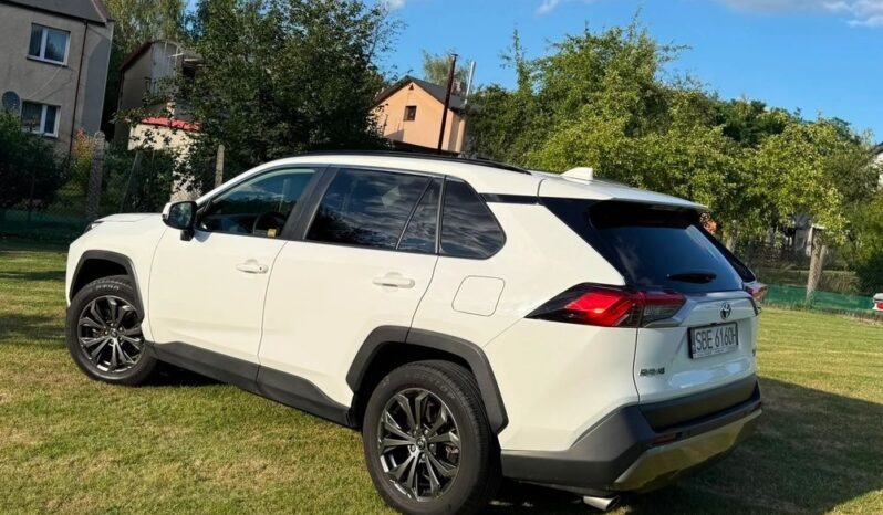 Toyota RAV4 full