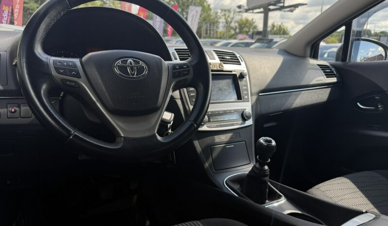 Toyota Avensis Stan Bardzo Dobry benzyna gaz Salon Polska Bezwypadkowy III (2009-) full