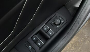 Volkswagen Passat Klimatronic 3-stref, Podgrz. fotele, Podgrz. szyba, Skóra/Alcantara B8 (2014-2023) full