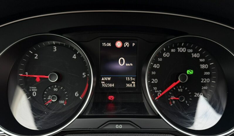 Volkswagen Passat Klimatronic 3-stref, Podgrz. fotele, Podgrz. szyba, Skóra/Alcantara B8 (2014-2023) full