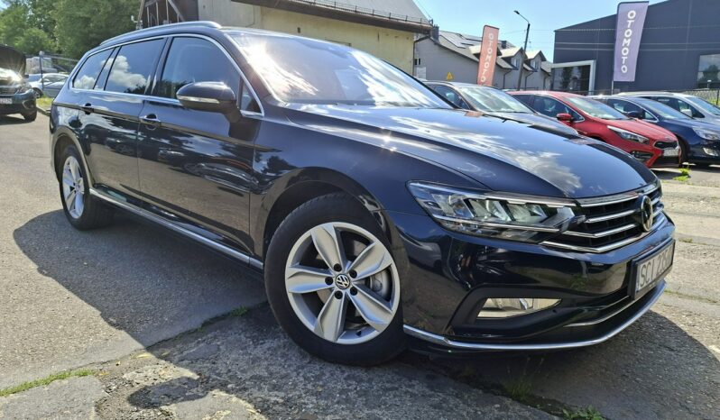 Volkswagen Passat Klimatronic 3-stref, Podgrz. fotele, Podgrz. szyba, Skóra/Alcantara B8 (2014-2023) full
