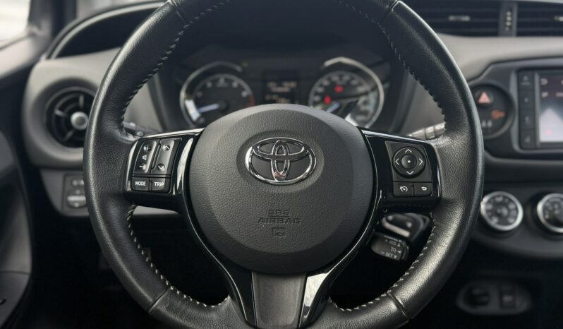 Toyota Yaris I właściciel Salon Polska Poleasingowy Serwis ASO VAT 23% Bezwypadkowy III (2011-2019) full