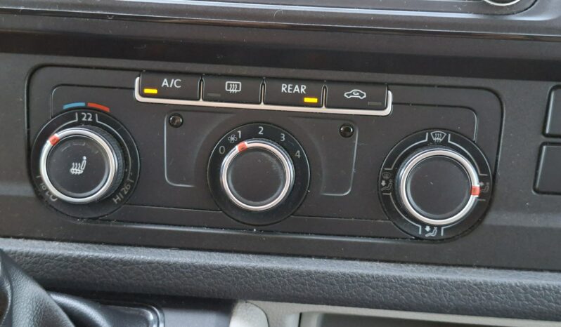 Volkswagen Caravelle Klimatyzacja, Podgrz fotel, 9 osobowy, Automat, Podłokietnik, PDC, Hak full