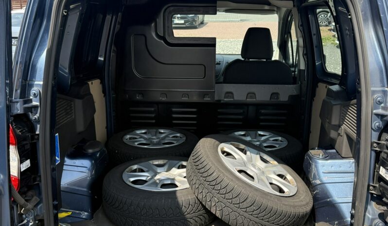 Ford Transit Courier Stan Bardzo Dobry Niski Przebieg FV VAT 23% full
