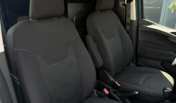 Ford Transit Courier Stan Bardzo Dobry Niski Przebieg FV VAT 23% full