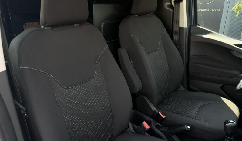 Ford Transit Courier Stan Bardzo Dobry Niski Przebieg FV VAT 23% full