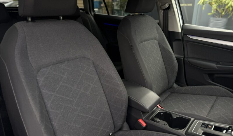 Volkswagen Golf I właściciel Serwis ASO Salon Polska Poleasingowy VAT 23% Bezwypadkowy VIII (2020-) full
