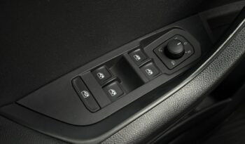 Škoda Karoq Poleasingowy Salon Polska I właściciel Serwis ASO VAT 23% Bezwypadkowy full