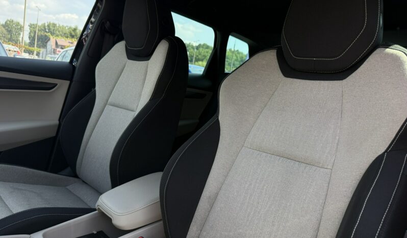 Škoda Karoq Serwis ASO Salon Polska Poleasingowy I właściciel VAT 23% Bezwypadkowy full