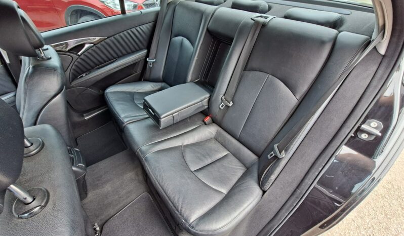 Mercedes E 220 Klimatronic 2-stref, Automat, Ele szyby 4x, Xenon, PDC 2x W211 (2002-2009) full