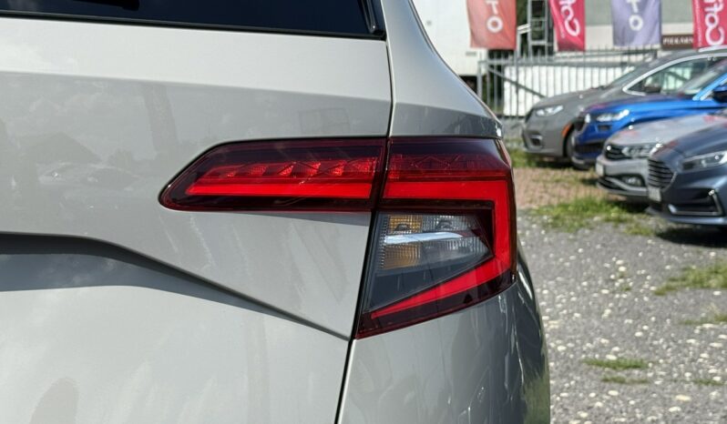 Škoda Karoq I właściciel Serwis ASO VAT 23% Bezwypadkowy Poleasingowy Salon Polska full