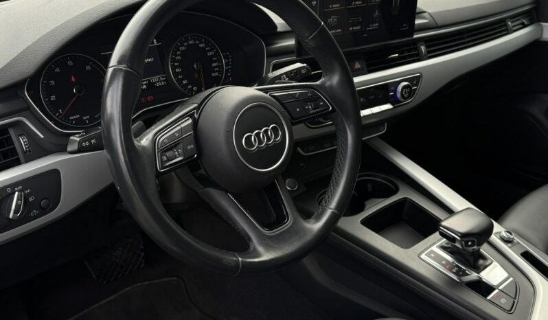 Audi A4 Avant I właściciel Salon Polska Poleasingowy Serwis ASO VAT 23% Bezwypadkowy B9 (2015-) full