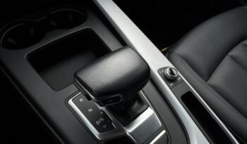 Audi A4 Avant I właściciel Salon Polska Poleasingowy Serwis ASO VAT 23% Bezwypadkowy B9 (2015-) full