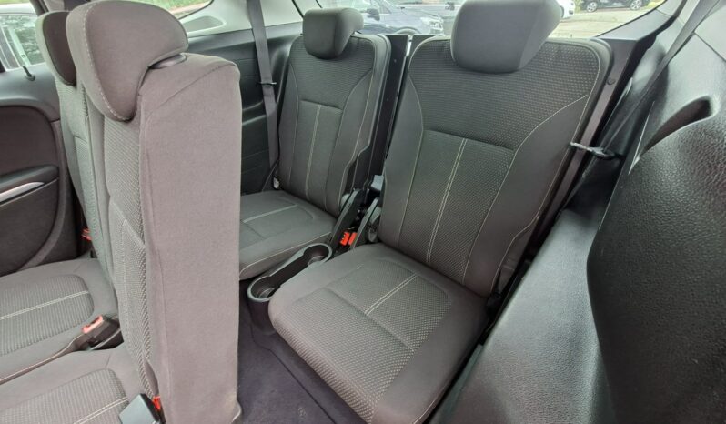 Opel Zafira Klimatyzacja, Podgrz. fotele + kierownica, Nawigacja, PDC 2x, Hak C (2011-) full