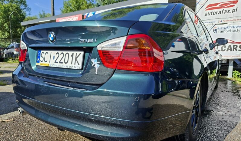BMW 318 RWD, Klimatronic 2-stref., Podgrzewane fotele, Czujniki parkowania E90 (2005-2012) full