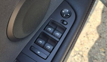BMW 318 RWD, Klimatronic 2-stref., Podgrzewane fotele, Czujniki parkowania E90 (2005-2012) full