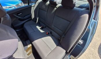 BMW 318 RWD, Klimatronic 2-stref., Podgrzewane fotele, Czujniki parkowania E90 (2005-2012) full
