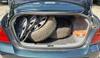 BMW 318 RWD, Klimatronic 2-stref., Podgrzewane fotele, Czujniki parkowania E90 (2005-2012) full
