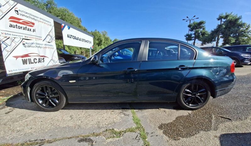 BMW 318 RWD, Klimatronic 2-stref., Podgrzewane fotele, Czujniki parkowania E90 (2005-2012) full