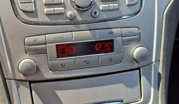 Ford Mondeo Klimatronic 2-stref, Podgrz. przednia szyba, PDC Mk4 (2007-2014) full