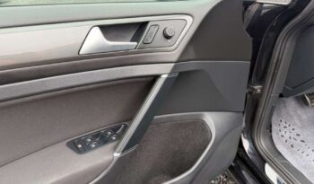 Volkswagen Golf full