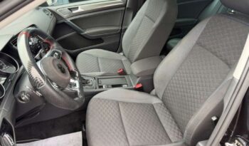 Volkswagen Golf full