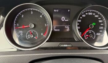 Volkswagen Golf full