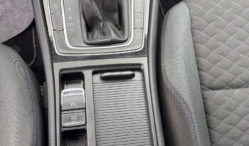 Volkswagen Golf full