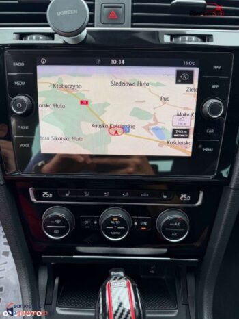Volkswagen Golf full
