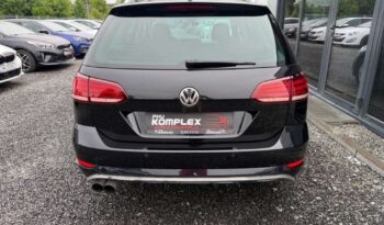 Volkswagen Golf full