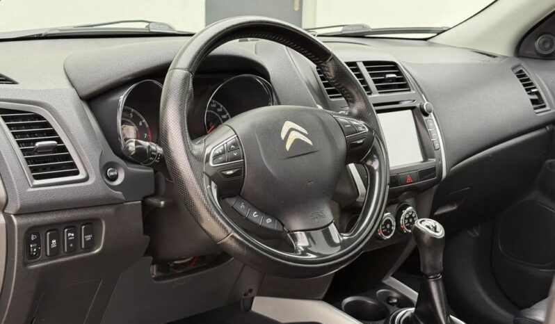Citroën C4 Aircross full