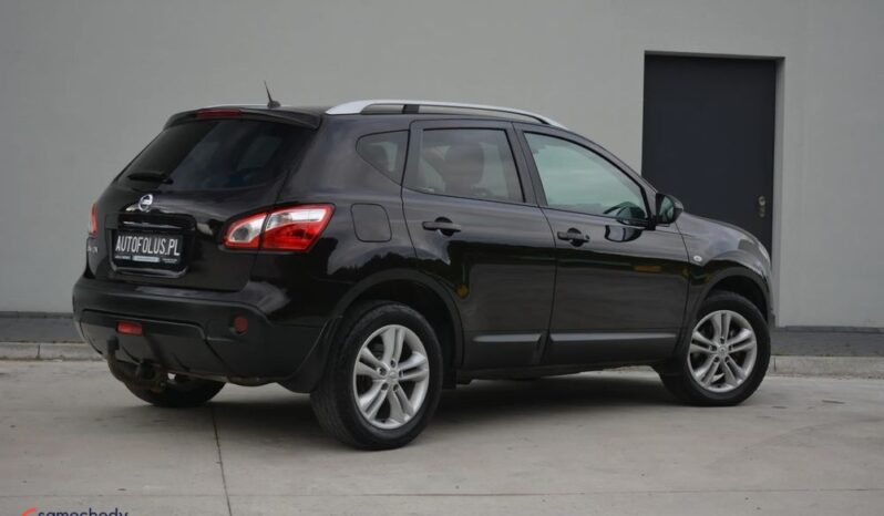 Nissan Qashqai full